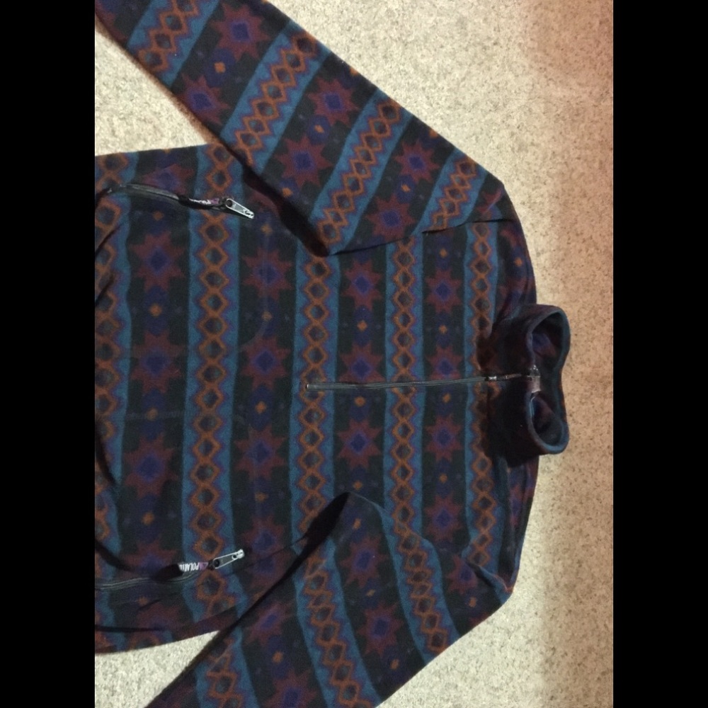 Black diamond sweatshirt